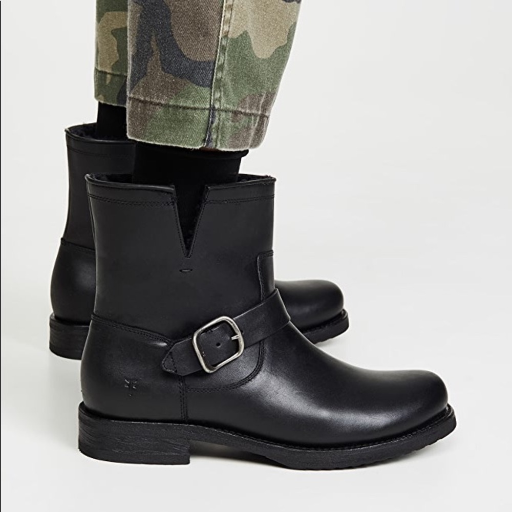 Frye Veronica Shearling Bootie black SOLD OUT 🖤
